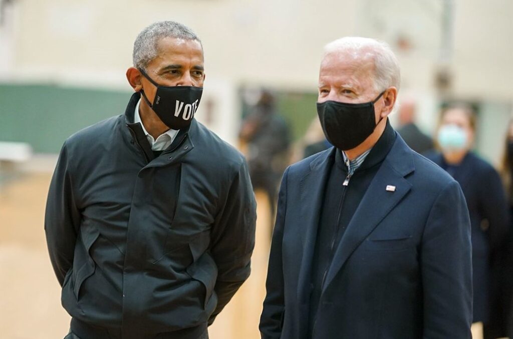 Joe Biden mask  picrure